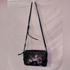 Simply Vera Vera Wang Black and Gray Floral Crossbody Bag
